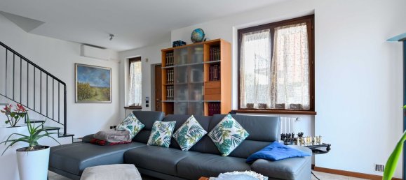 6 rooms Villa in Seriate, Italy No. 121096 4