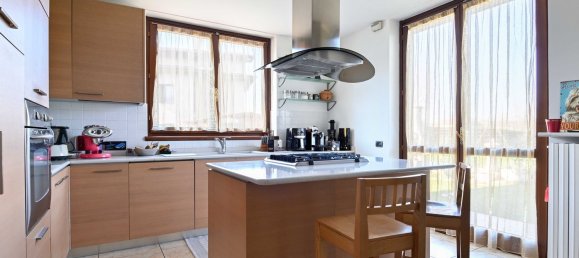 6 rooms Villa in Seriate, Italy No. 121096 15