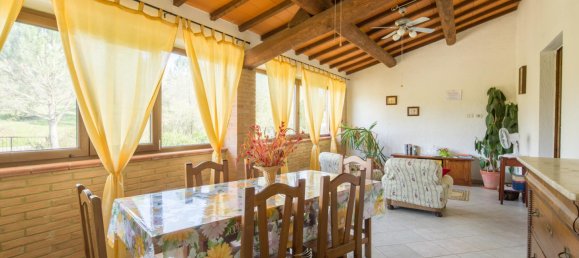  فندق في Gavorrano, Italy 450متر مربع رقم 17554 3