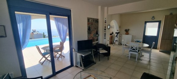 3 bedrooms Villa in Chania, Greece No. 131 13