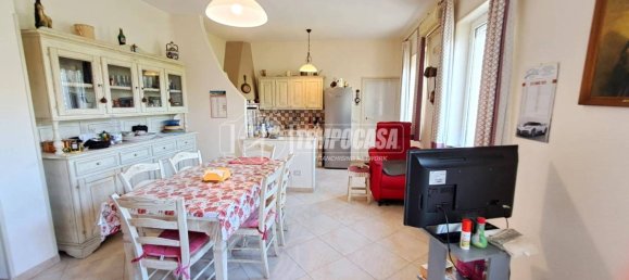 3 rooms House in Adelfia, Italy No. 371106 11