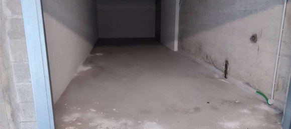 Garagem em Carugo, Italy 41 m² N.º 373768 4