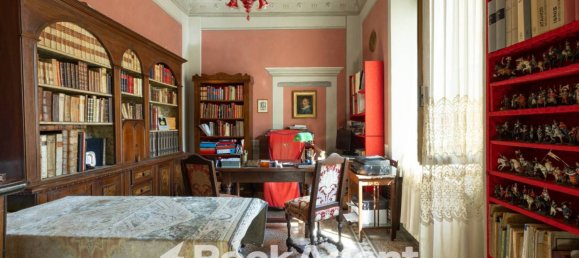 5 bedrooms Apartment in Pisa, Italy No. 271298 10