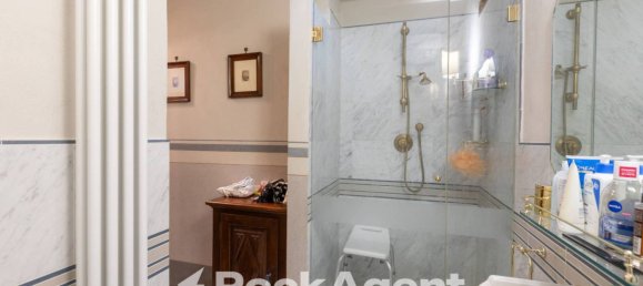 5 bedrooms Apartment in Pisa, Italy No. 271298 21