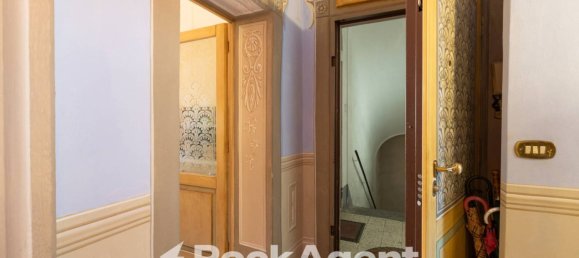 5 bedrooms Apartment in Pisa, Italy No. 271298 7