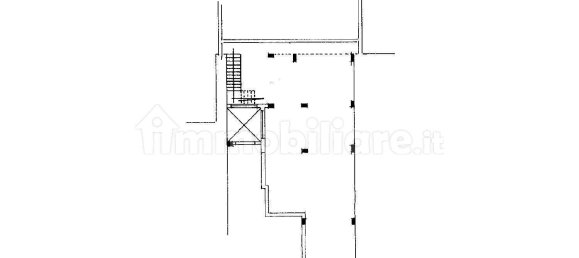 310m² Warehouse in Bari, Italy No. 313641 9