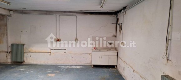 310m² Warehouse in Bari, Italy No. 313641 7