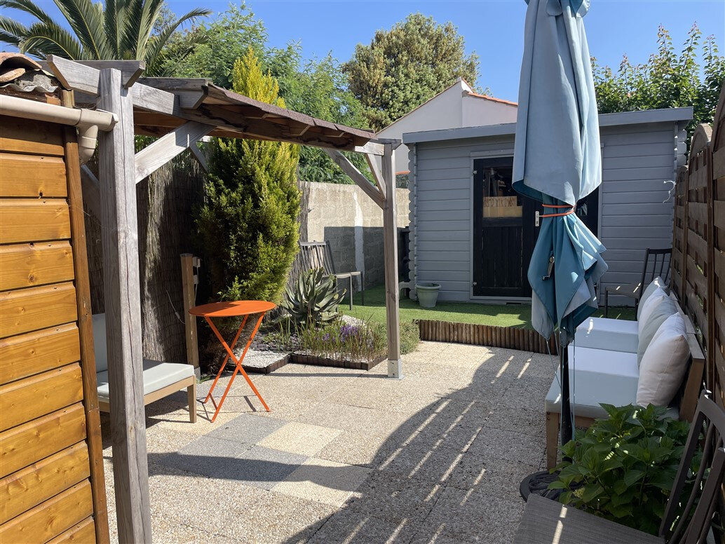 2 bedrooms House in Noirmoutier-en-l'Ile, France No. 281211