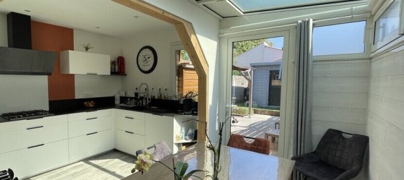 2 bedrooms House in Noirmoutier-en-l'Ile, France No. 281211 9