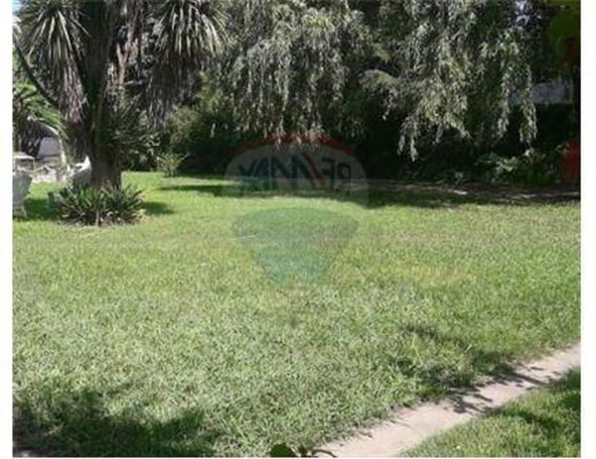 Grundstück in Malvinas Argentinas, Argentina, Nr. 44662