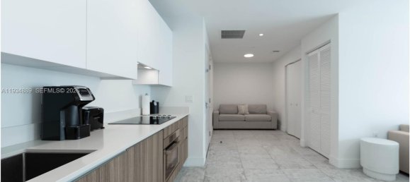 2 غرف نوم عقار تجاري في Miami, الولايات المتحدة رقم 615402 10