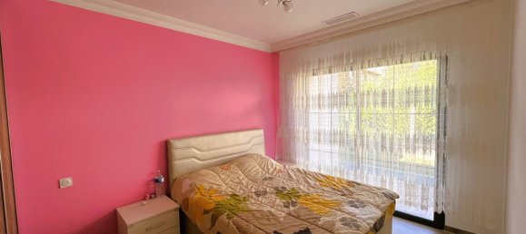 5 bedrooms House in Luisant, France No. 250695 20