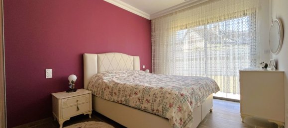 5 bedrooms House in Luisant, France No. 250695 18