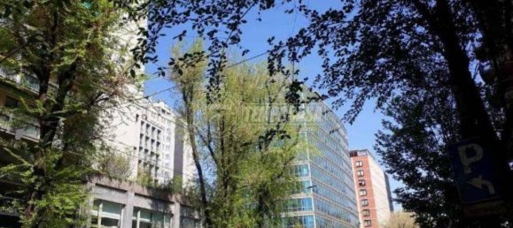 Parkplatz in Milan, Italy 11m², Nr. 273921 2