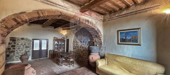 5 rooms House in Grosseto, Italy No. 264494 9