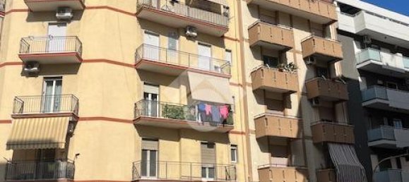 Apartamento de 4 habitaciónes en Trani, Italy No. 117844 14