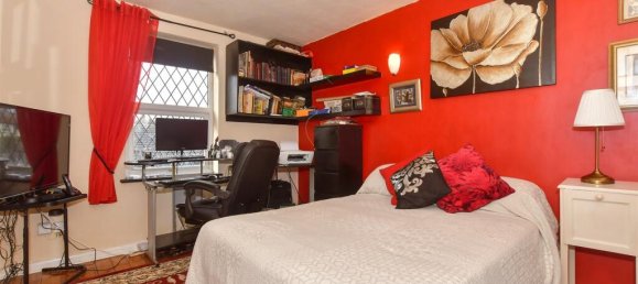 3 bedrooms House in Essex, United Kingdom No. 3961 11