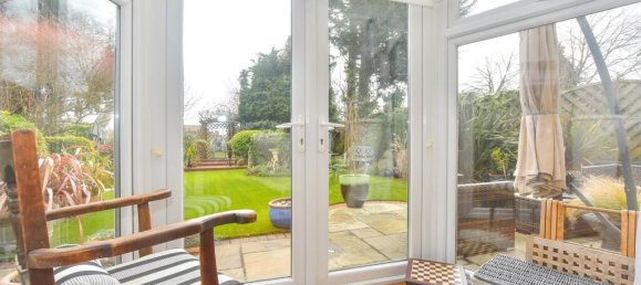 3 bedrooms House in Essex, United Kingdom No. 3961 7