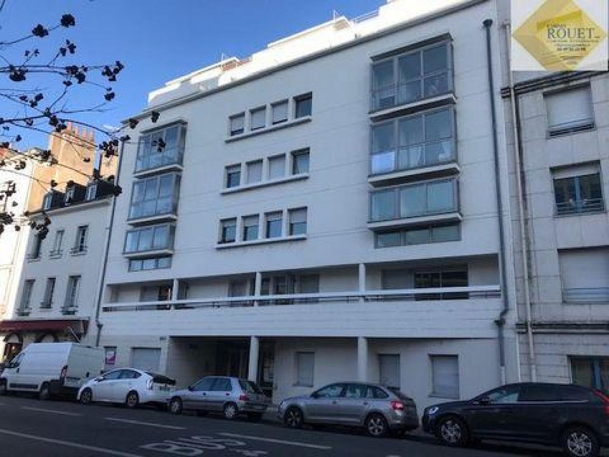 Studio in the Condo in Tours, France No. 16297