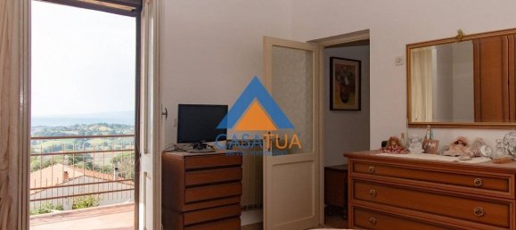 Вилла с 2 спальнями в Луньяно ин Теверина, Италия № 352103 17