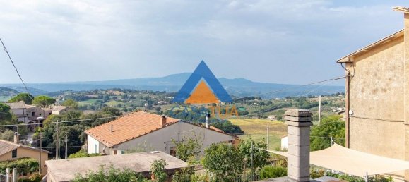 Вилла с 2 спальнями в Луньяно ин Теверина, Италия № 352103 2