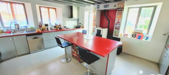 3 Schlafzimmer Haus in Le Gault-Soigny, France, Nr. 256137 2