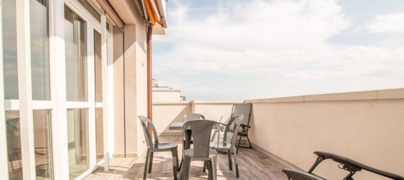 6 rooms Penthouse in Cento, Italy No. 233170 8