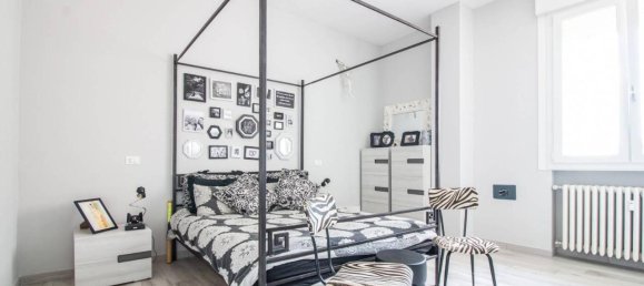 6 rooms Penthouse in Cento, Italy No. 233170 24