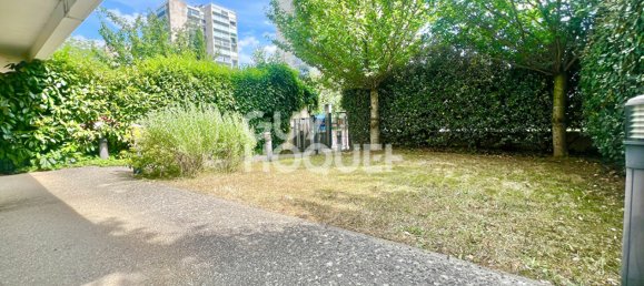 5 rooms Apartment in Massy, France No. 130333 9