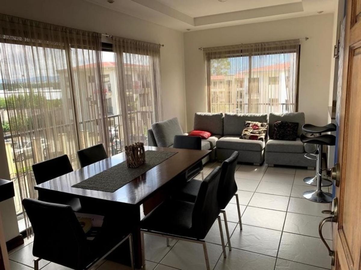 شقة 2 غرف نوم  في San Antonio, Costa Rica رقم 962