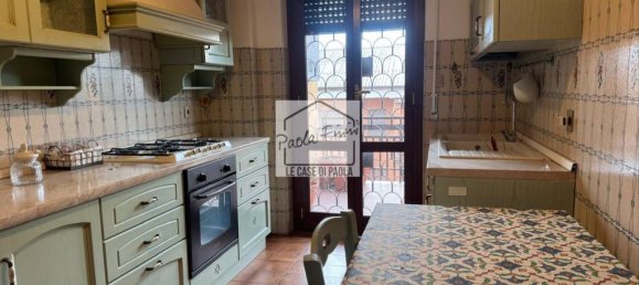 3 rooms Apartment in Rome, Italy No. 60562 11