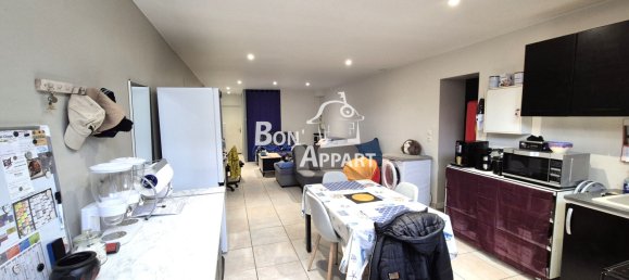 2 bedrooms Apartment in Homecourt, France No. 53270 4