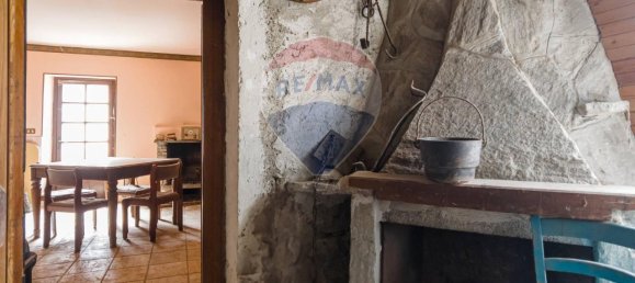 4 rooms Apartment in Bussoleno, Italy No. 127901 6