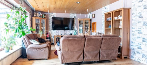 Casa de 7 habitaciónes en Leer, Germany No. 350567 3