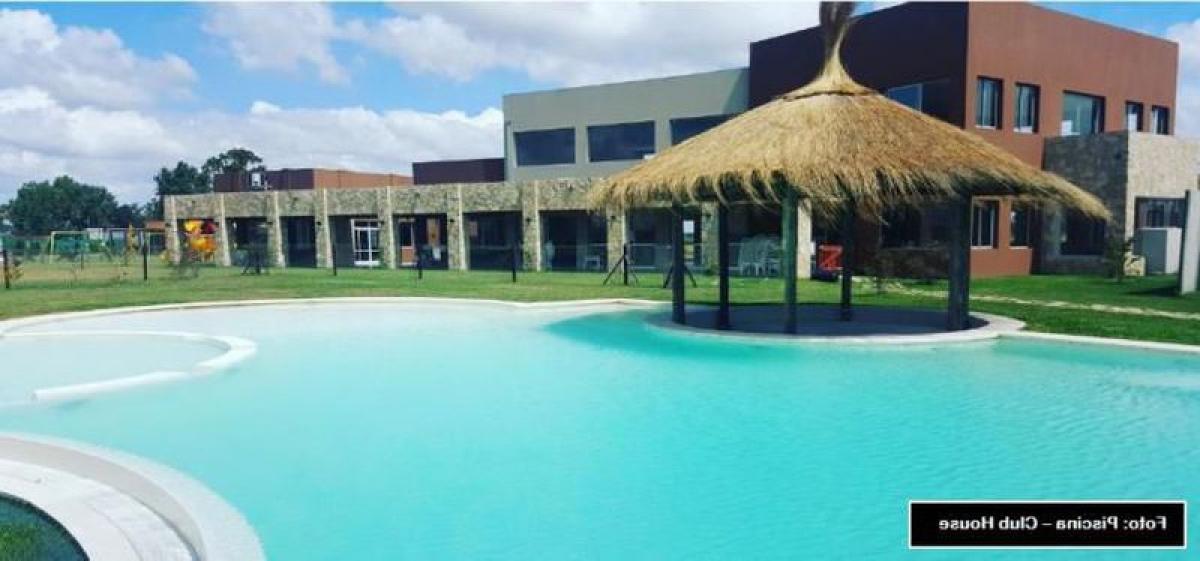  Land in Ezeiza, Argentina No. 33125