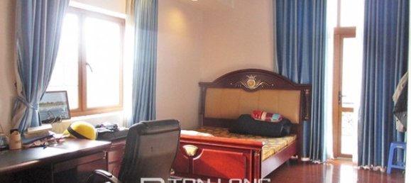 4 bedrooms Villa in Long Bien, Vietnam No. 3289 11