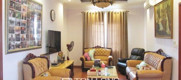 4 bedrooms Villa in Long Bien, Vietnam No. 3289 8