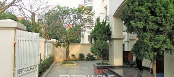 4 bedrooms Villa in Long Bien, Vietnam No. 3289 19