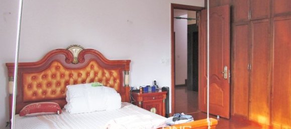 4 bedrooms Villa in Long Bien, Vietnam No. 3289 12