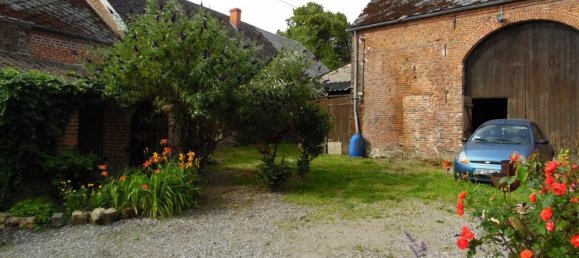 3 bedrooms House in Honnechy, France No. 241926 28