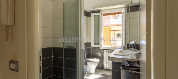 4 rooms Apartment in Rome, Italy No. 280446 17