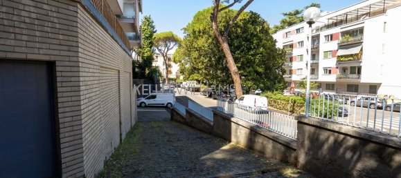 4 rooms Apartment in Rome, Italy No. 280446 25