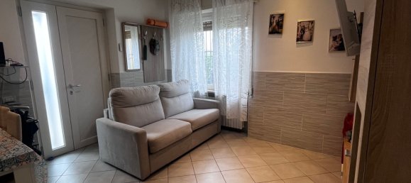 2-salle Appartement à Sirmione, Italy No. 278878 4
