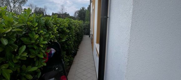 2-salle Appartement à Sirmione, Italy No. 278878 16