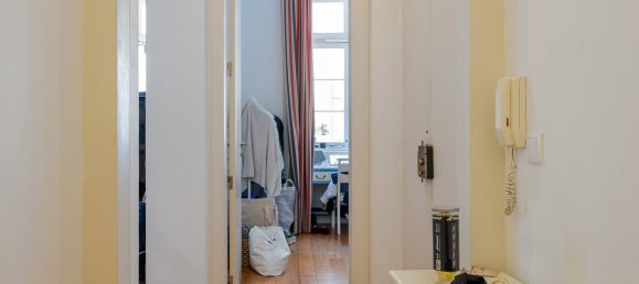 3 bedrooms Apartment in Lisbon, Portugal No. 9719 22