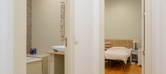 3 bedrooms Apartment in Lisbon, Portugal No. 9719 14