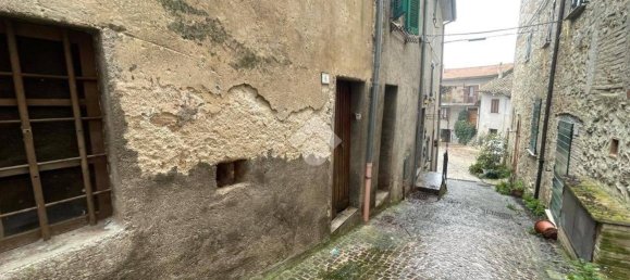 2 Schlafzimmer Haus in Narni, Italy, Nr. 43609 3