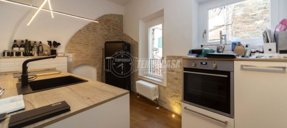 3-salle Duplex à Perugia, Italy No. 153252 7