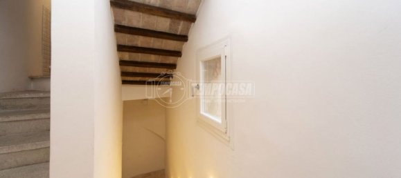 3-salle Duplex à Perugia, Italy No. 153252 21