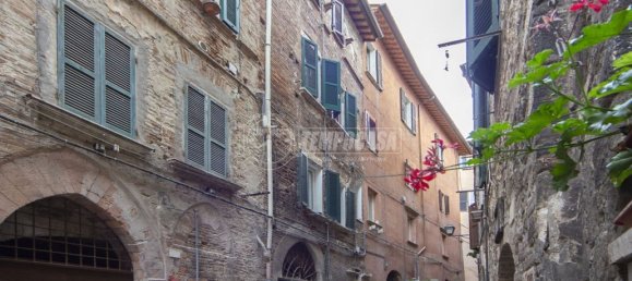 3-salle Duplex à Perugia, Italy No. 153252 29